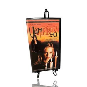 Vampyres VHS 2000 Widescreen Horror Film Anchor Bay Entertainment